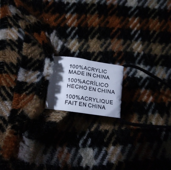 Steve Madden Houndstooth Scarf NEW in Black and Butterscotch - Picture 5 of 6